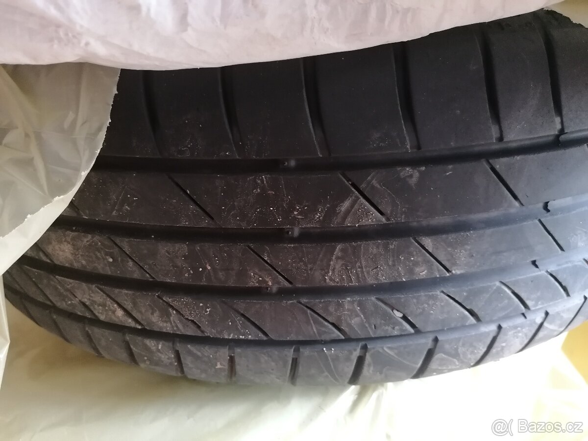 Kumho 205/60 R16 - 3