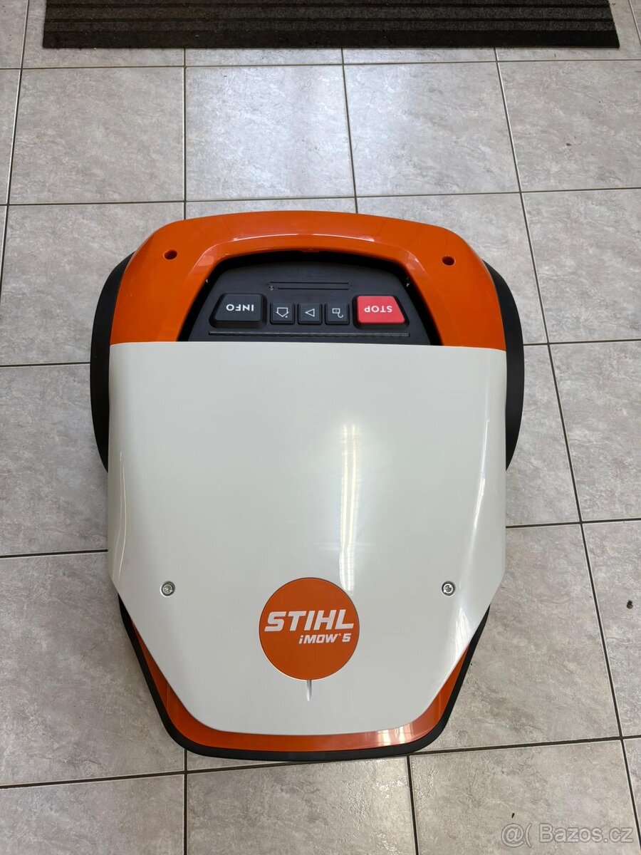 NOVÁ robotická sekačka Stihl IMOW 5 - 3