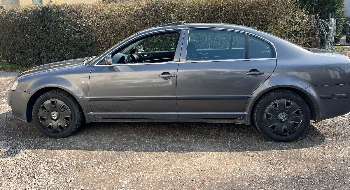 SKODA SUPERB 2.5TDI V6 - 3