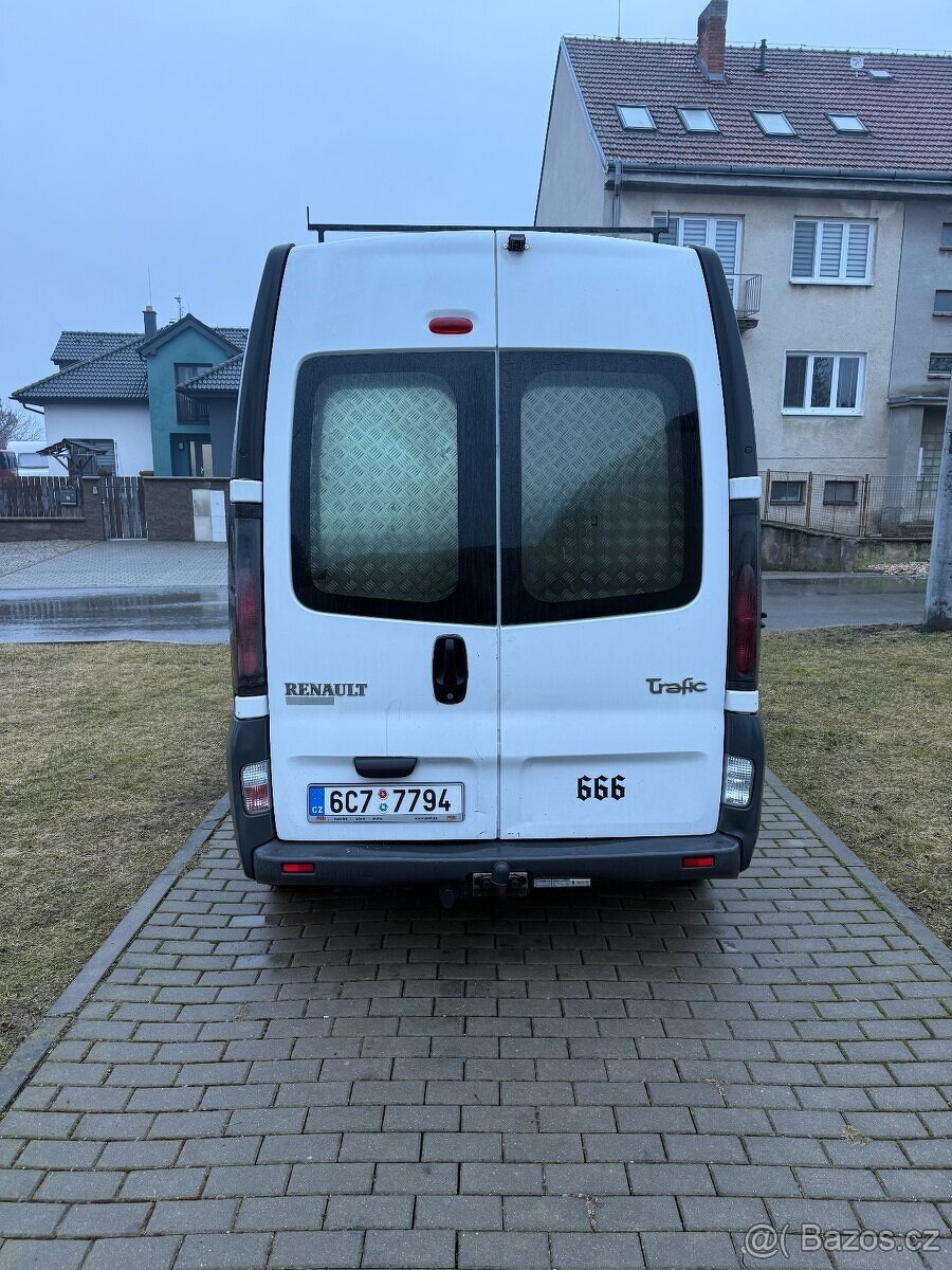 Renault Trafic - 3