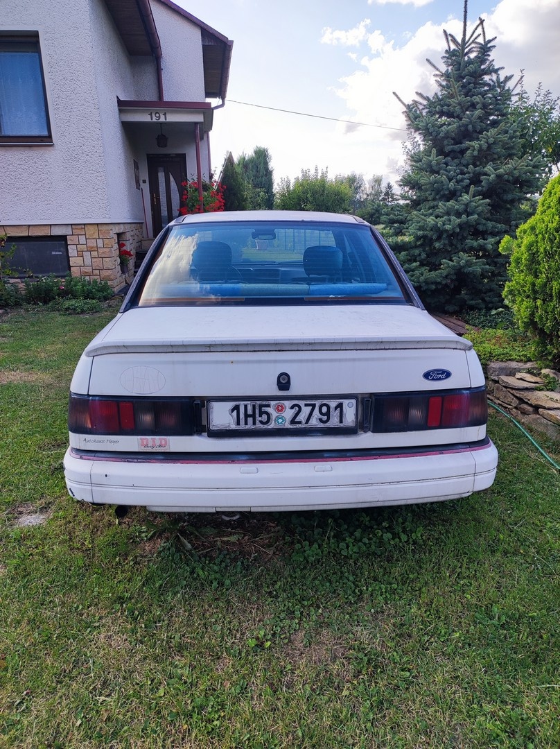 Sierra 1.6i r.v.1990 - 3