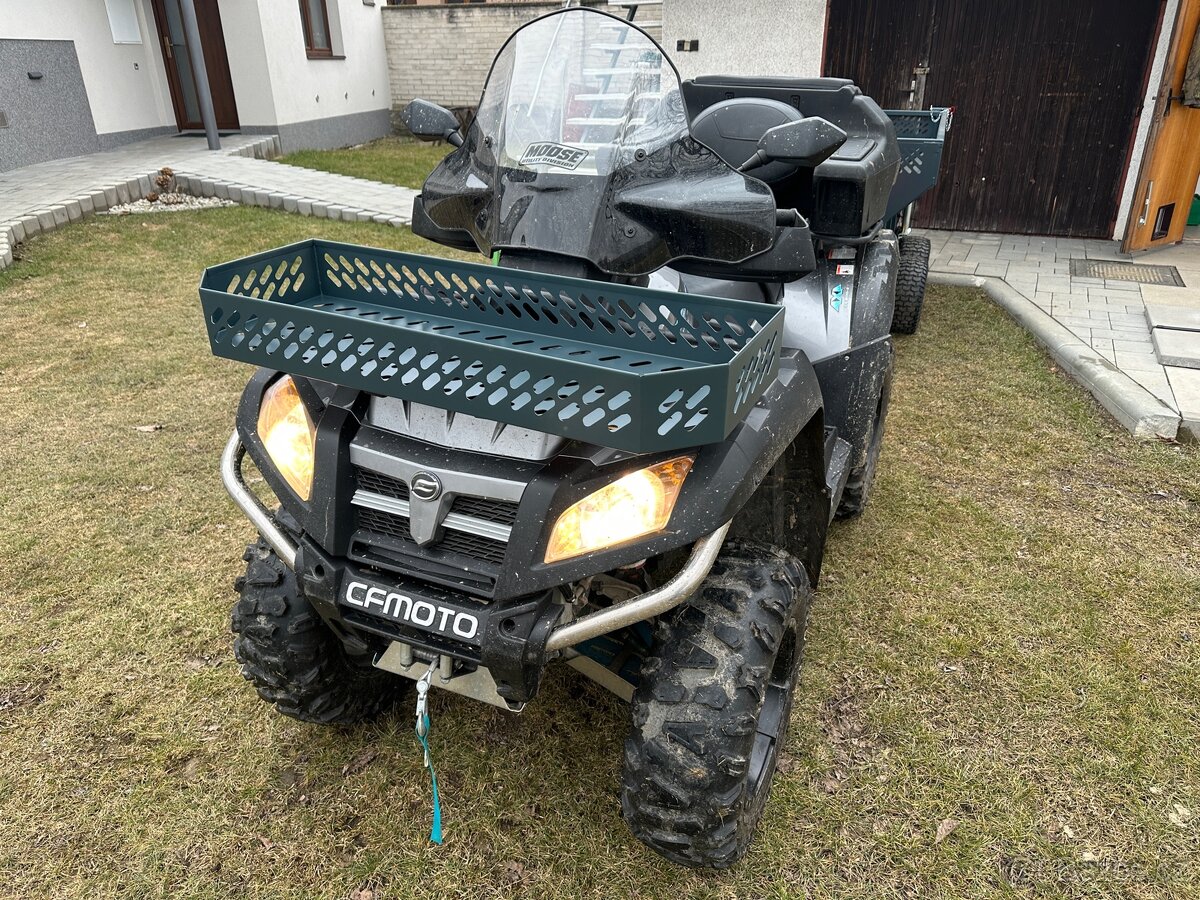 Nosič / koš / box / na čtyřkolku