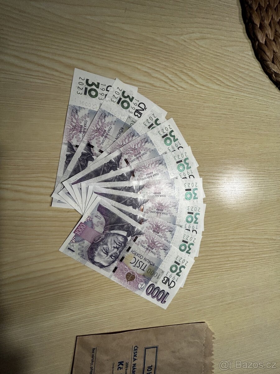 1000 Kč 2023 s přítiskem 30.výročí ČNB- postupka 8ks - 3