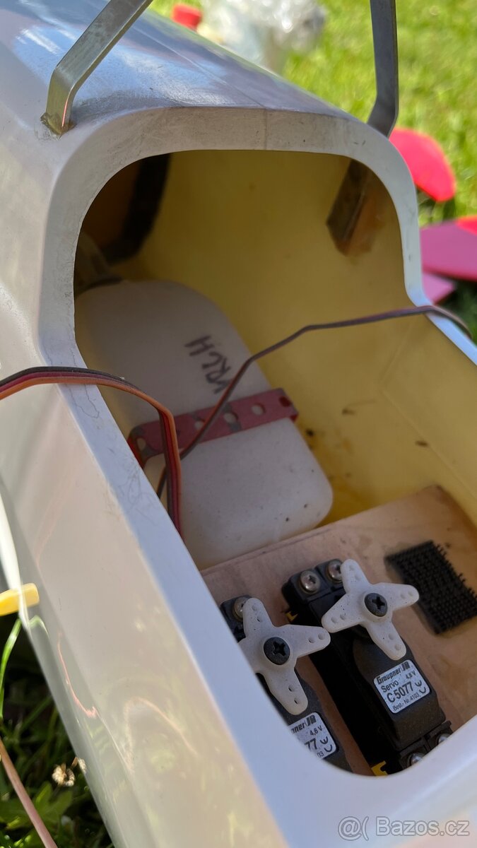 Rc model hornoplosnik Pober Pixie 165cm - 3