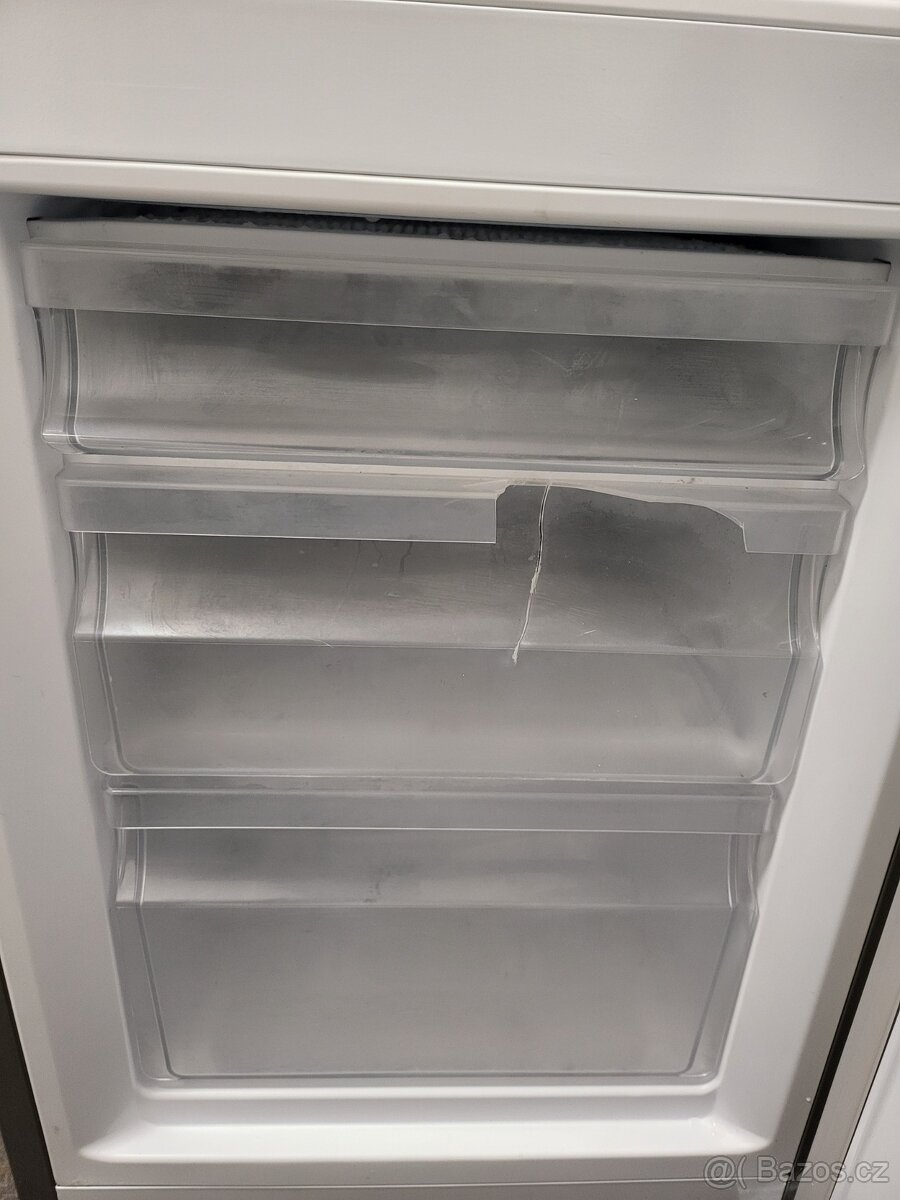 lednice se spodním mrazákem, nerez, A++ - 3