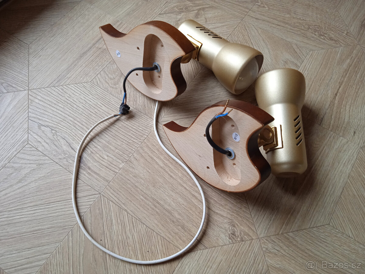 Prodám levně dvě bodová světla - 3