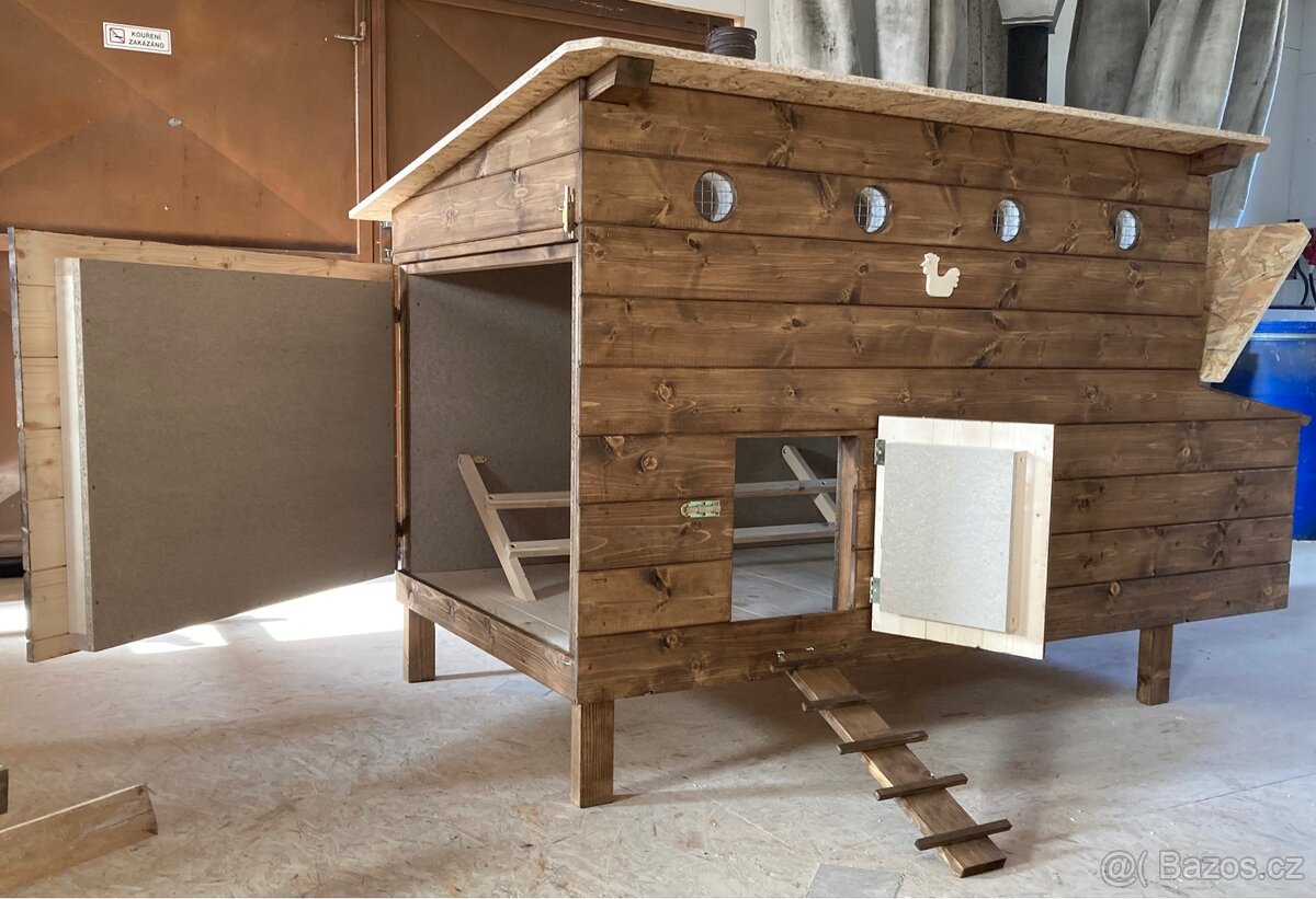 Celozateplený kurník pro 10-12 slepic - 3