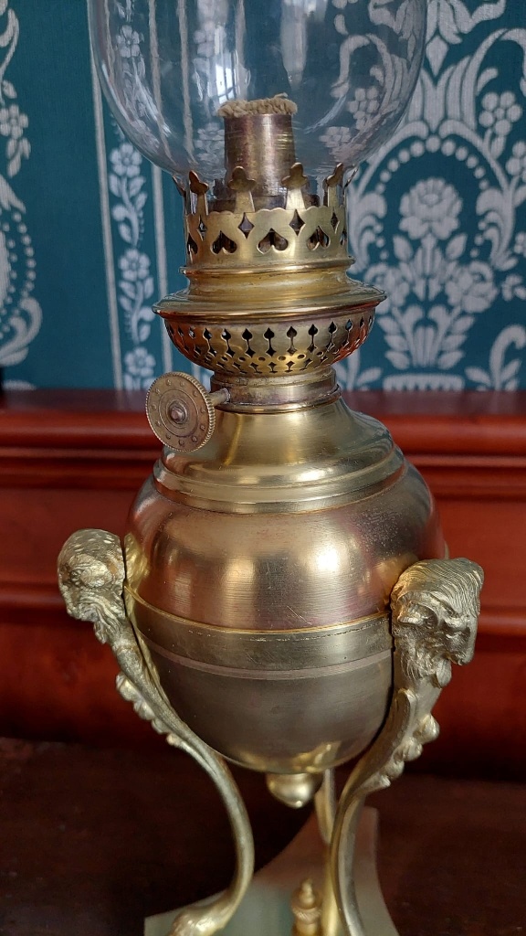 Starožitná petrolejová lampa - 3