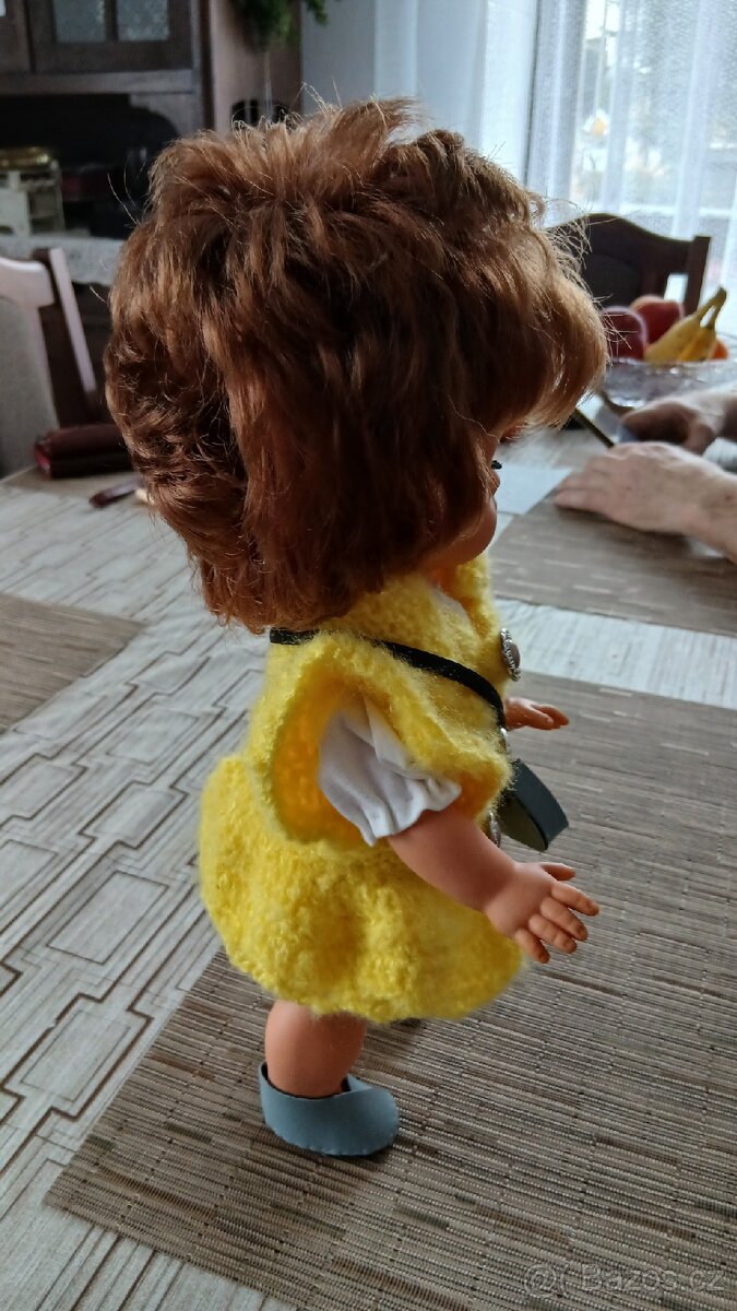 Retro mrkací panenka 33 cm - 3