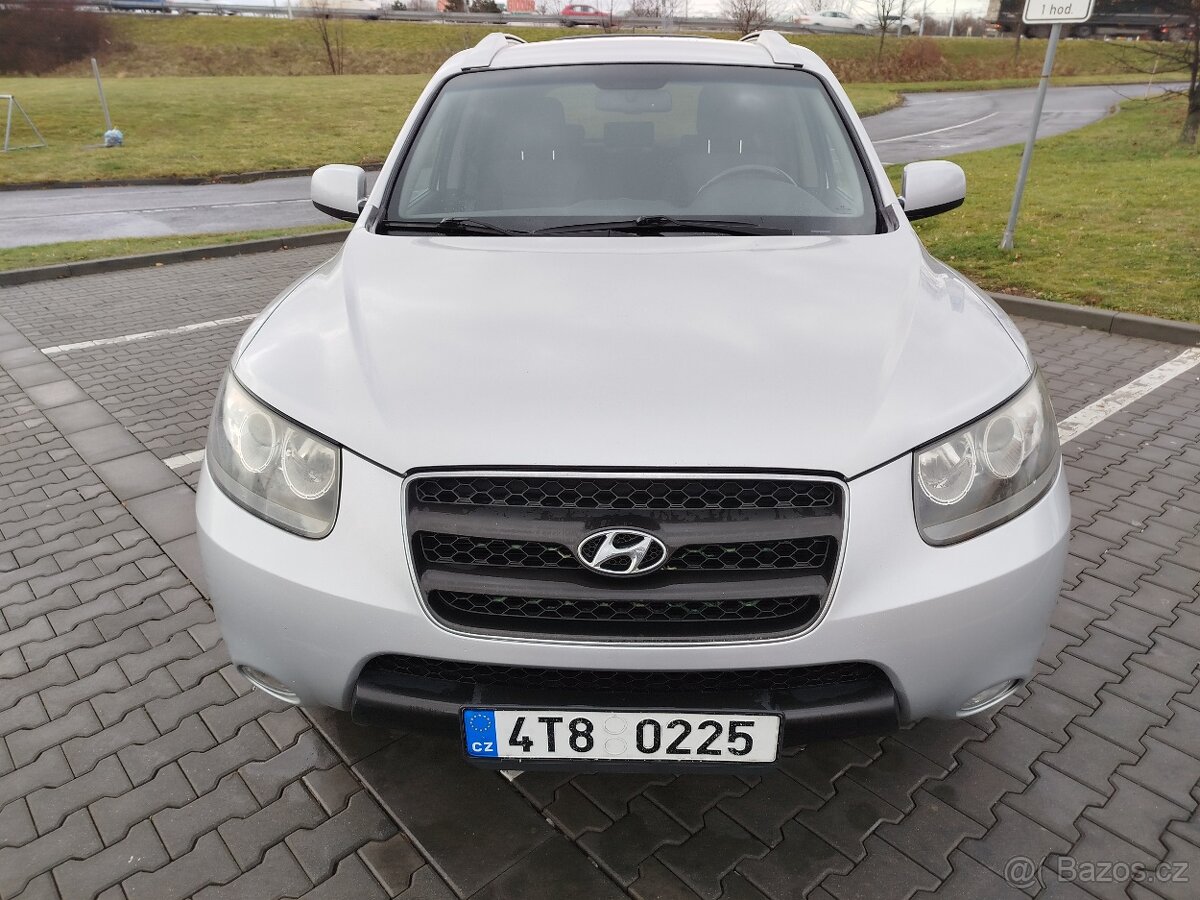 Hyundai SantaFe - 3