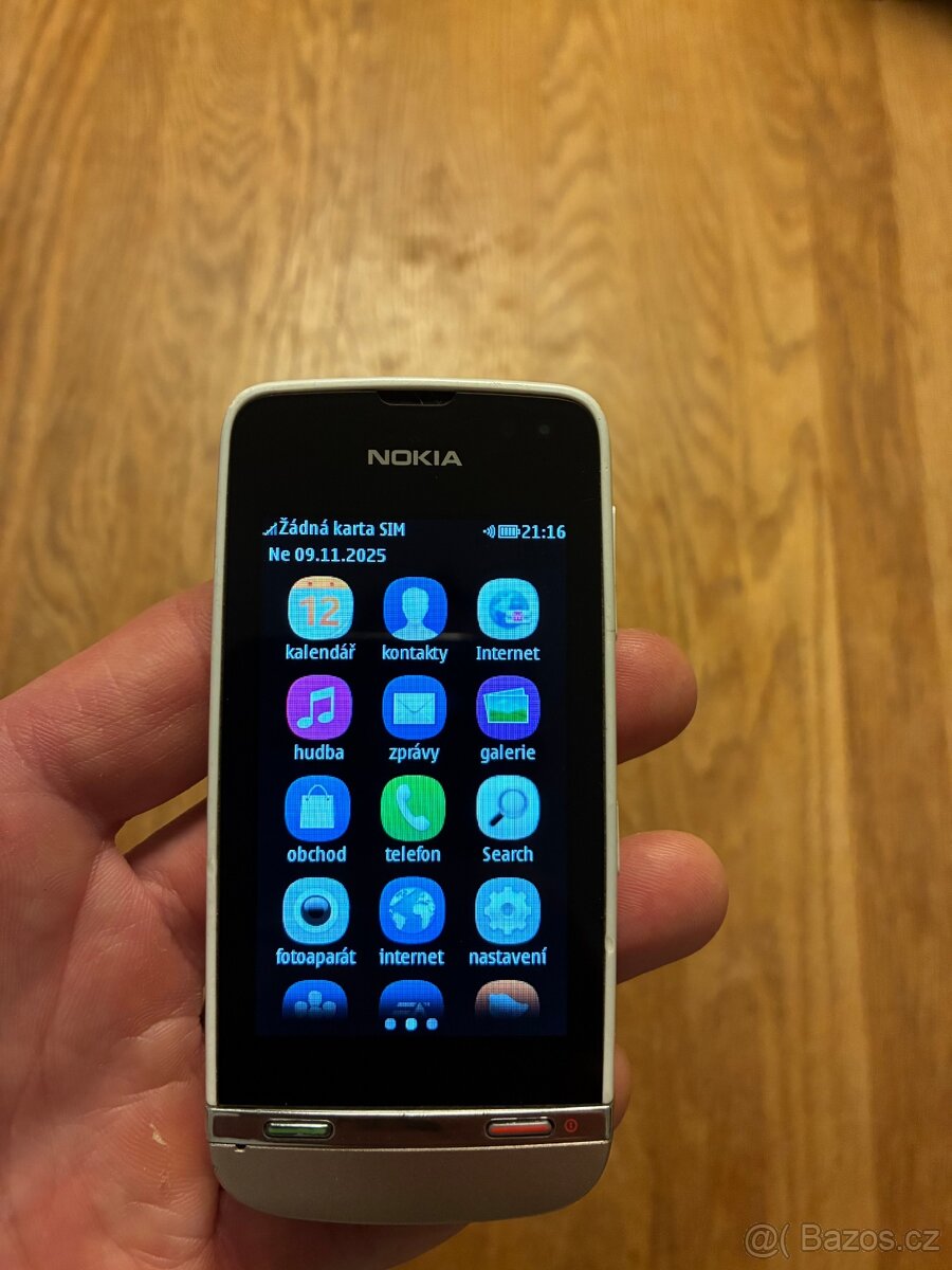 Nokia Asha 311 - 3