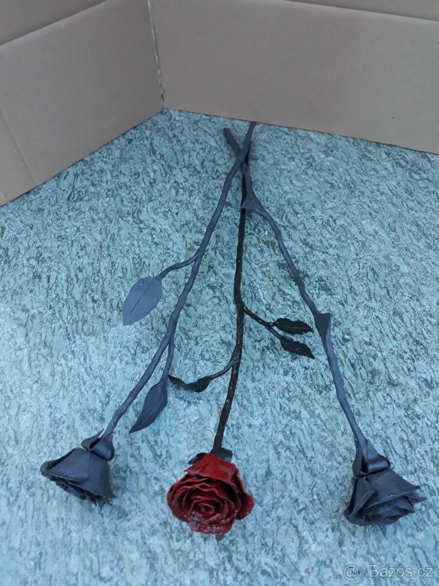 Kovaná růže - 3
