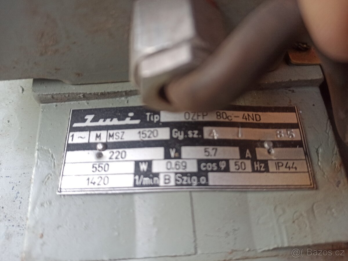 Prodám elektromotor 220V - 3