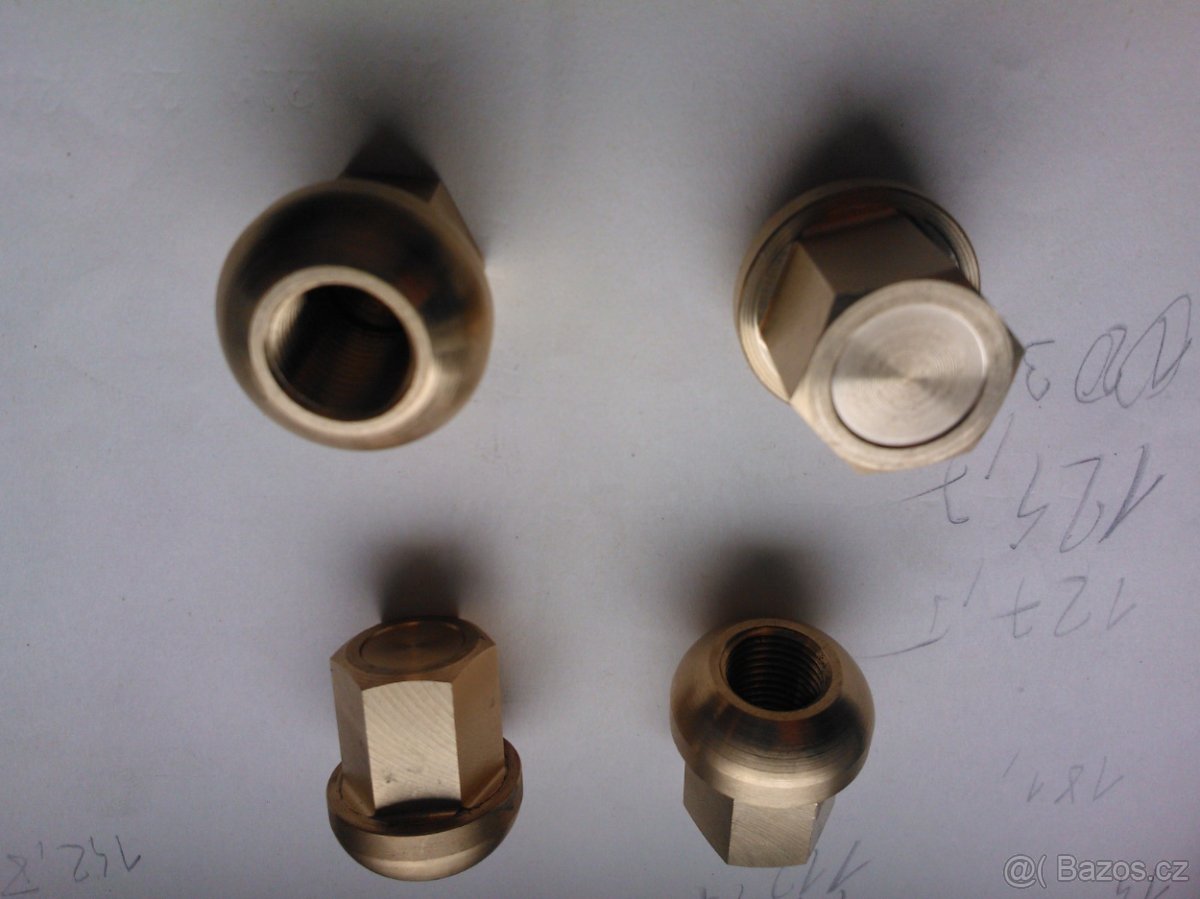 matice kol na veterány Mosaz - 3