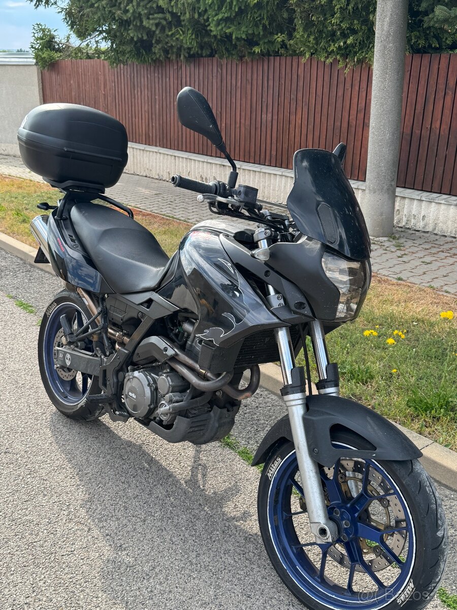Aprilia Pegaso 650 Strada - 3