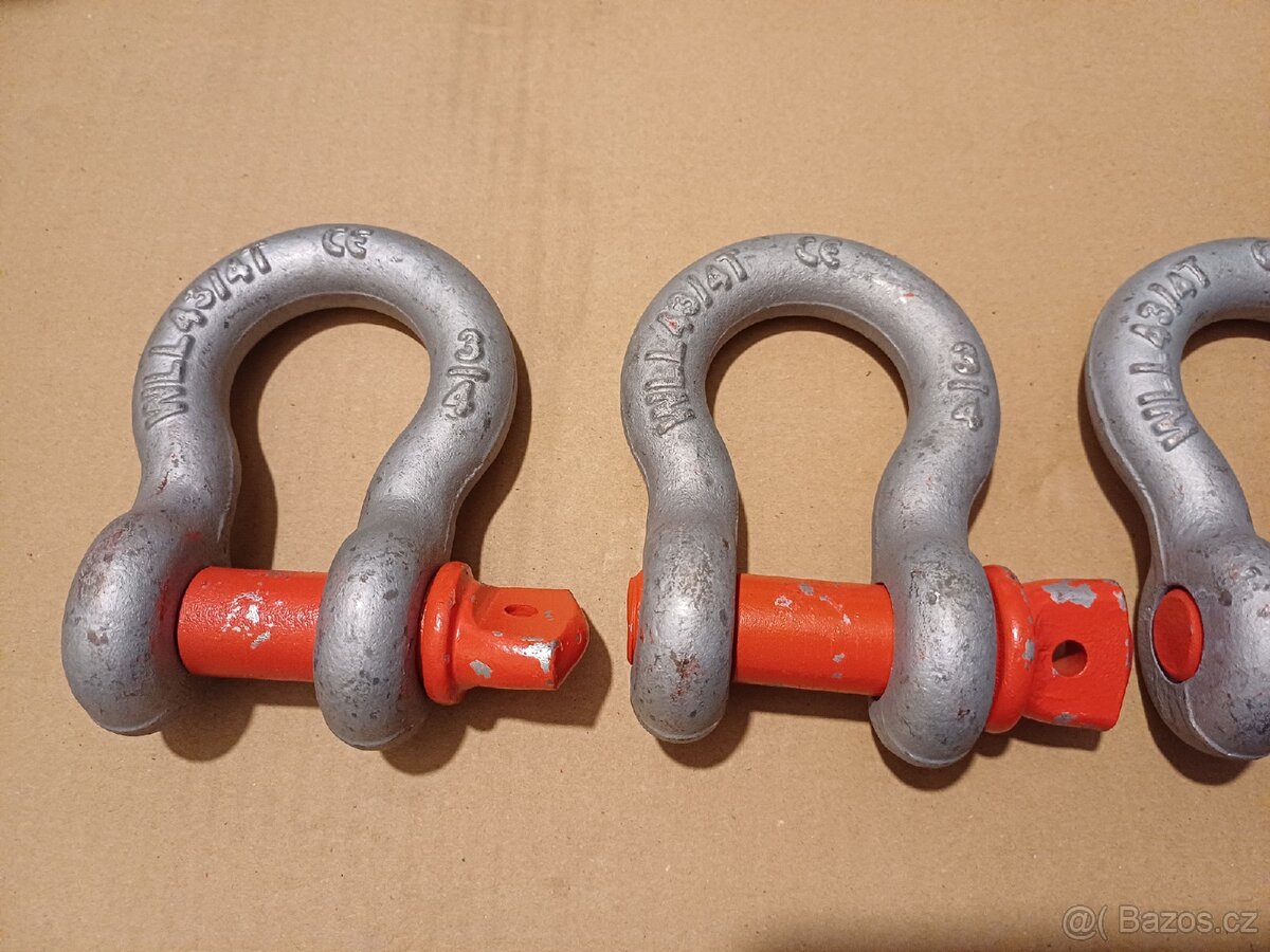 Prodám nové spojovací třmeny - 3