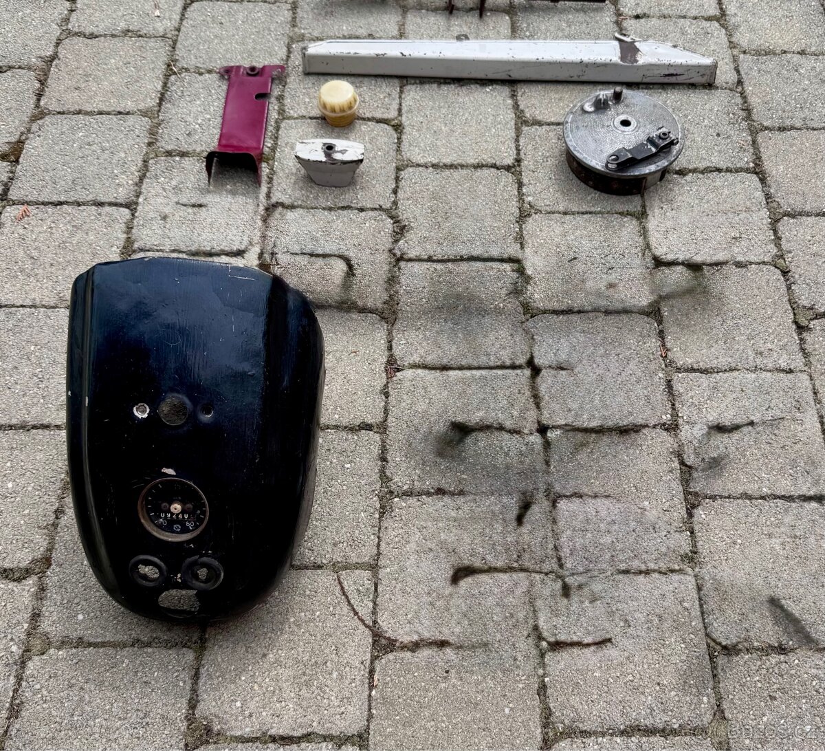 Jawa 50 parez pionyr fichtl mustang - dily - 3