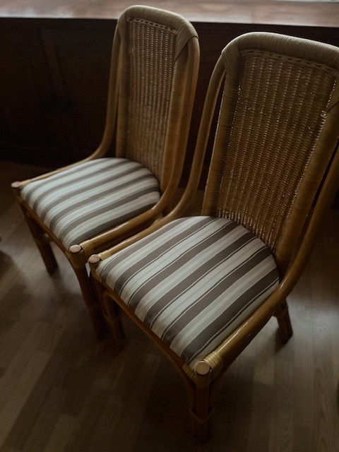 Ratanové židle s polstrovaným sedákem - 3