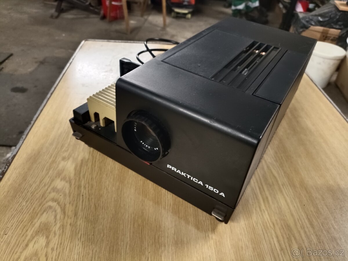 Diaprojektor Praktica 150A - 3