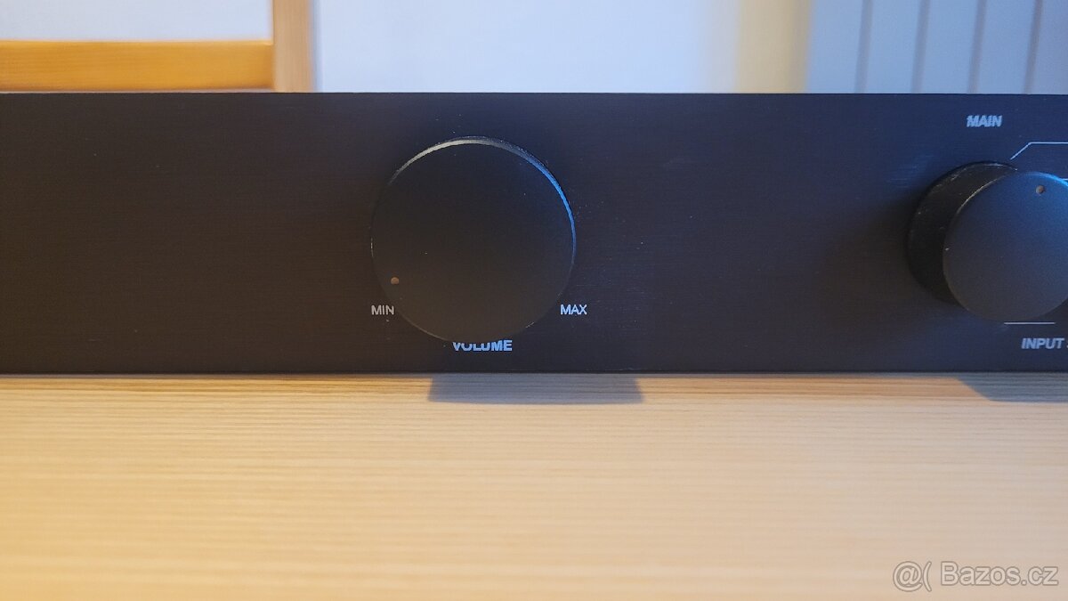 Předzesilovač RiAudio AP-1 - 3