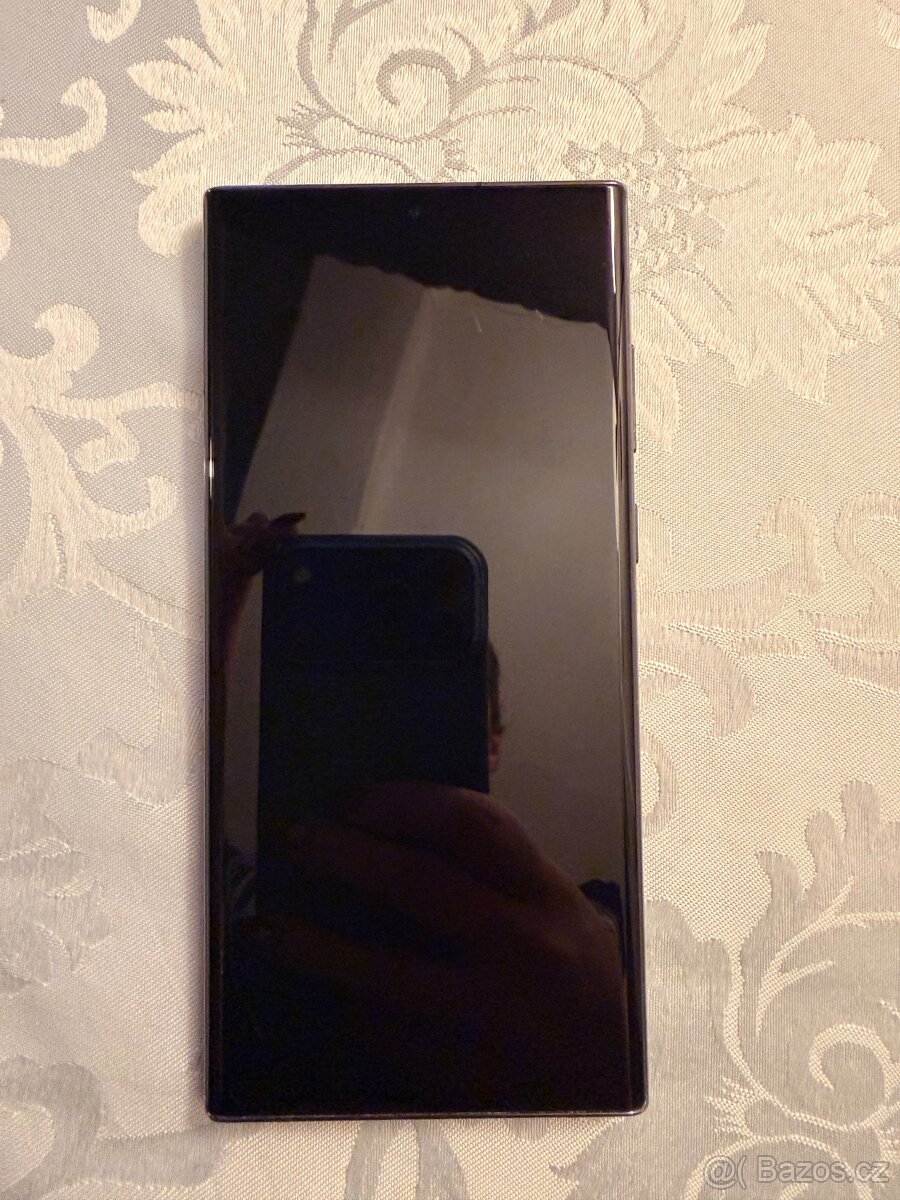 Samsung Galaxy S22 ULTRA - 3