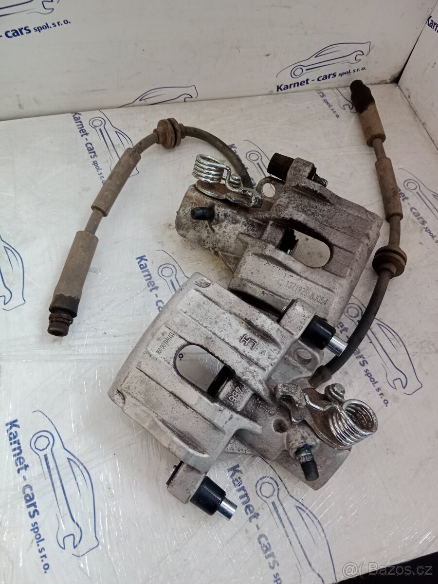 Zadní brzdič na ford Focus II - 3