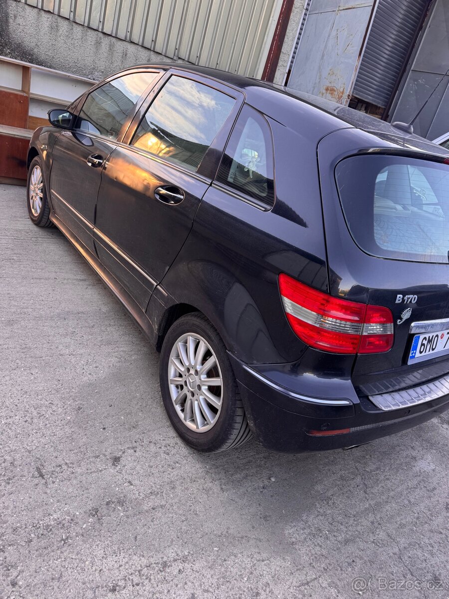 Mercedes Benz B 170 - 3