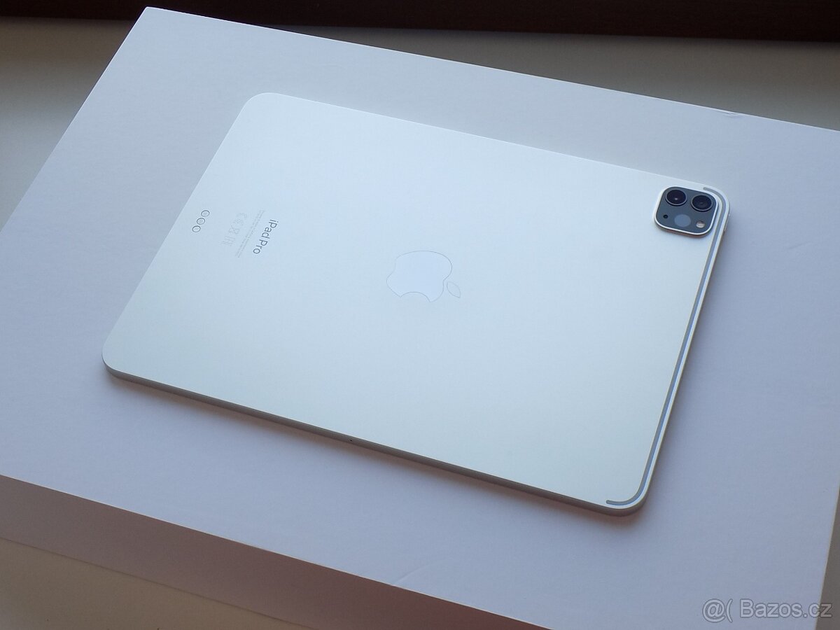 Apple iPad Pro 11" (2022) M2 256GB Stříbrný - ZÁRUKA 12 MĚS - 3