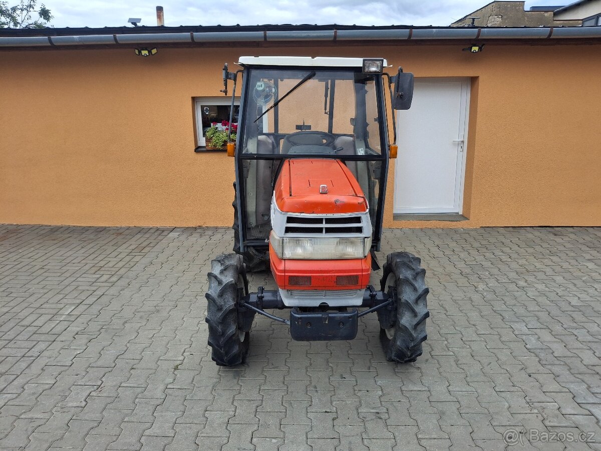 Malotraktor Kubota GL25 - 3