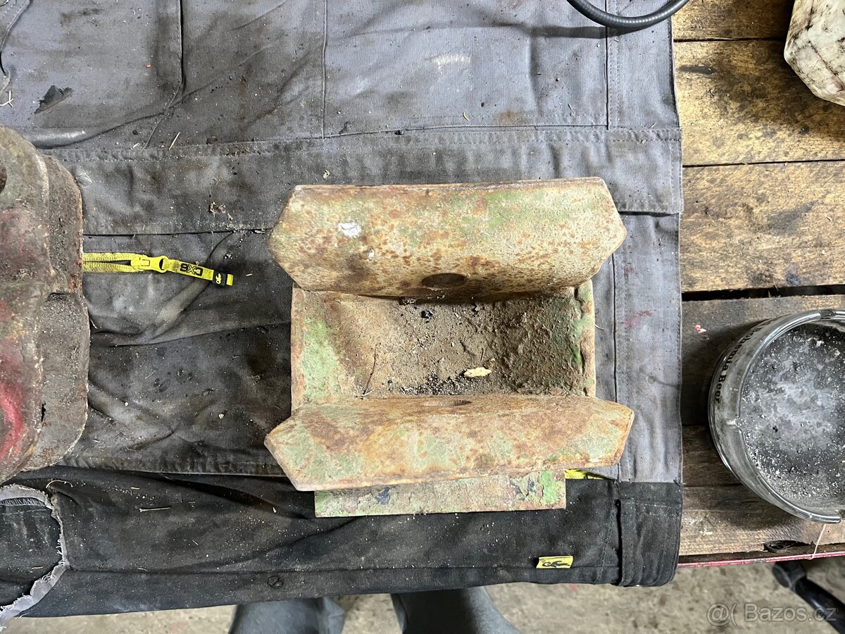 Traktorové závěsy - 3