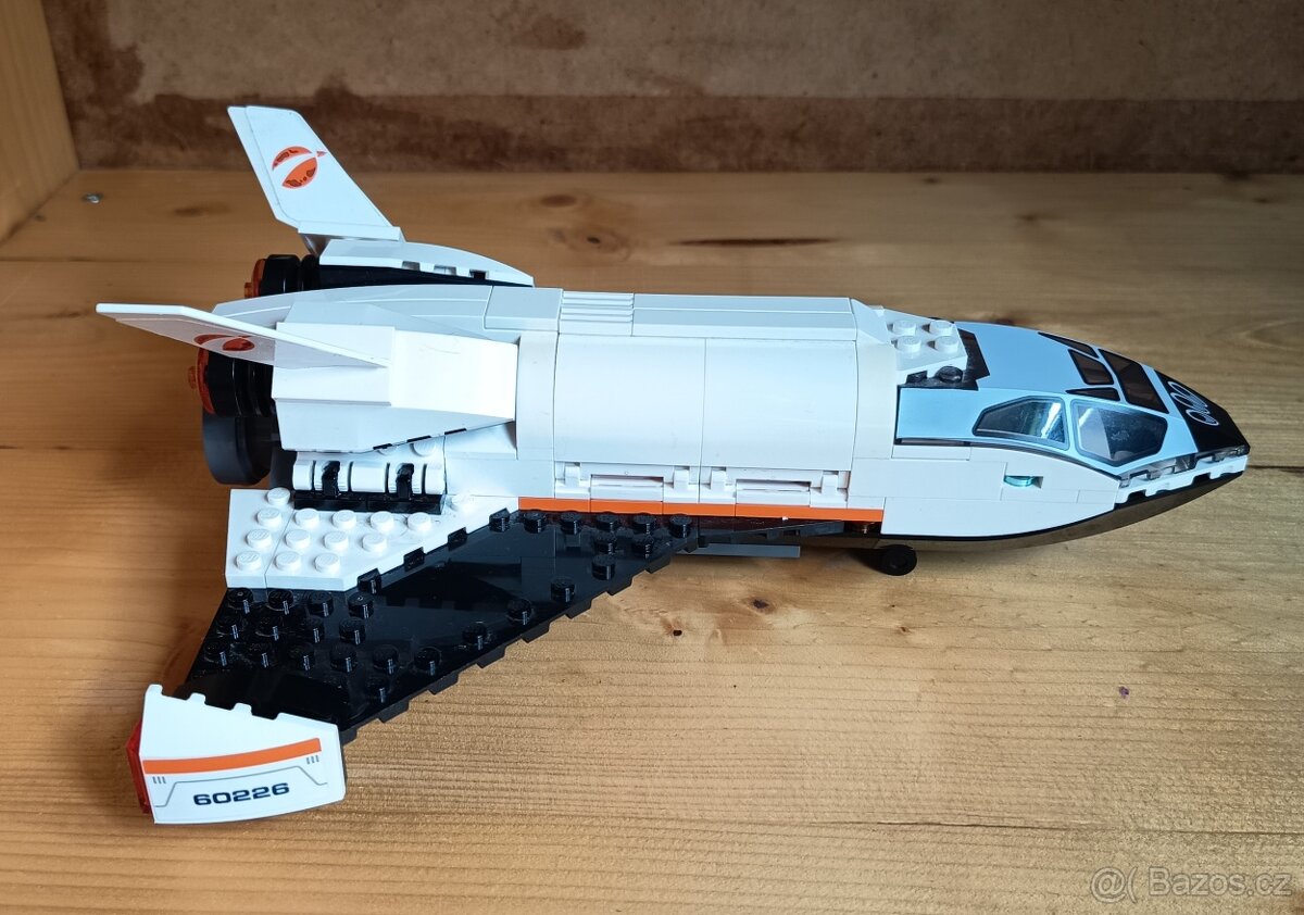 Lego raketa zkoumající Mars - 3