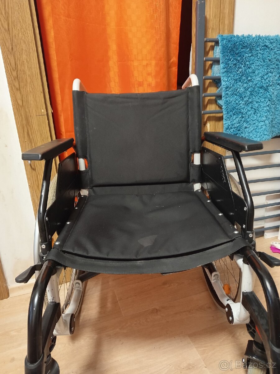 Invalidní vozík - 3