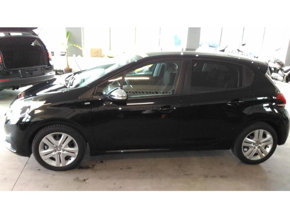 Peugeot 208 1,6 HDI - 3