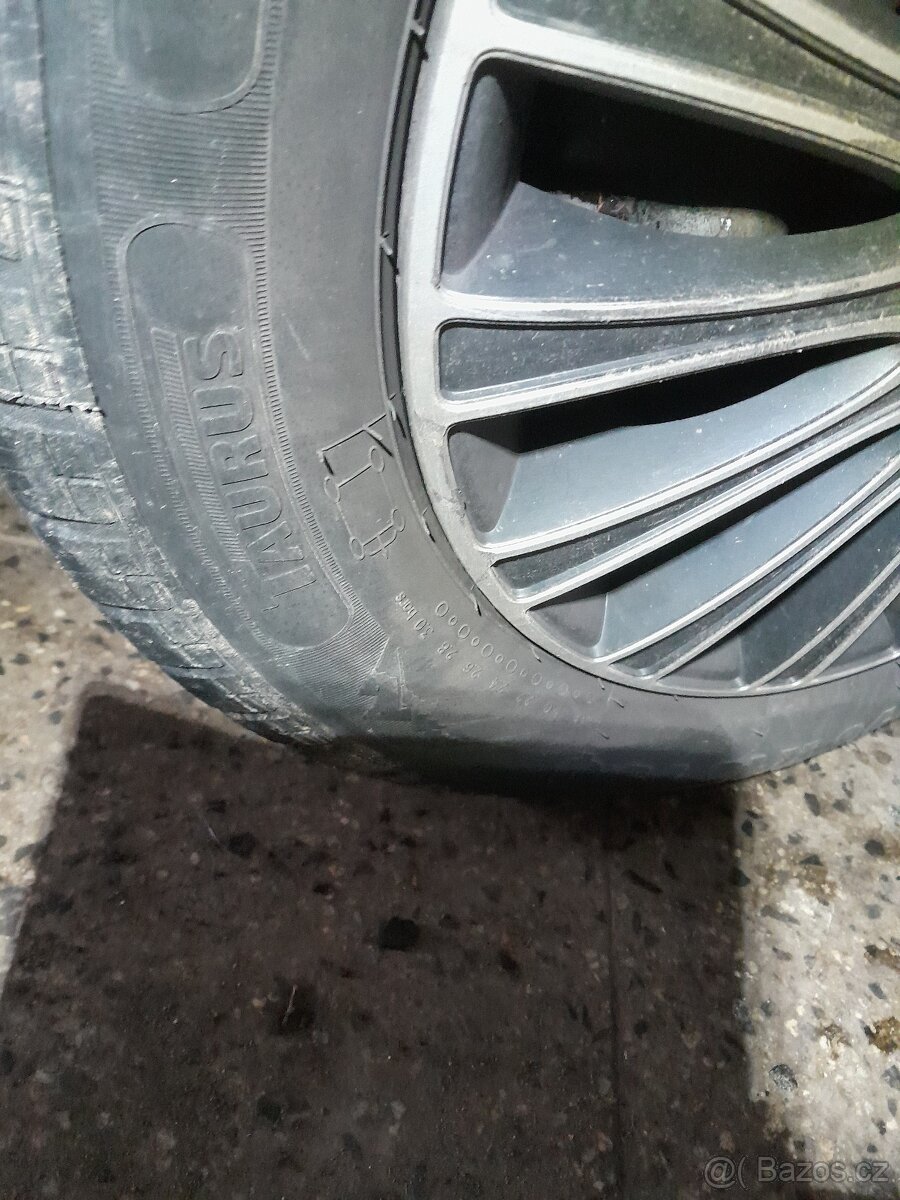 Zimní pneu 155/70 r13 - 3