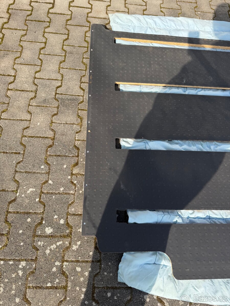 podlaha VW T6 (6.1) CALIFORNIA - 3