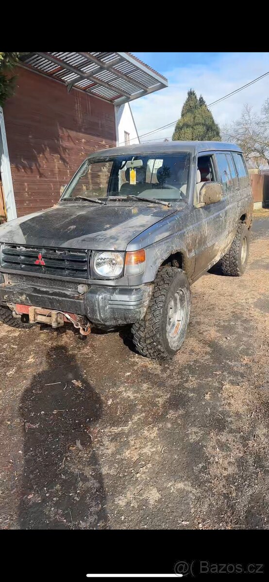 Mitsubishi Pajero bez tp