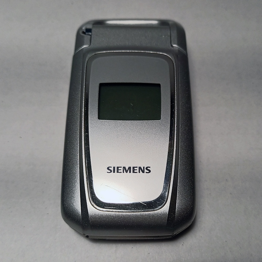 Siemens CF62, mobilní telefon - 3