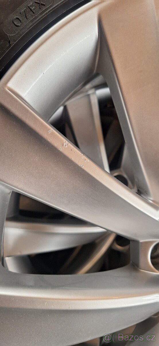 ALU kolo PEGASUS 18“ pro SUPERB III - 3