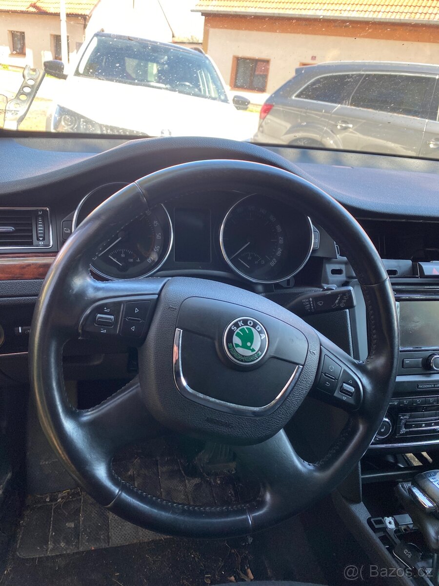 Superb 2 náhradní díly - 3