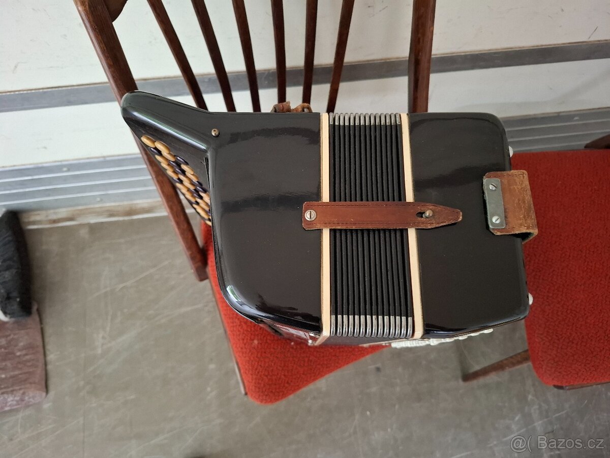 Knoflíková harmonika Kebrdle - 3