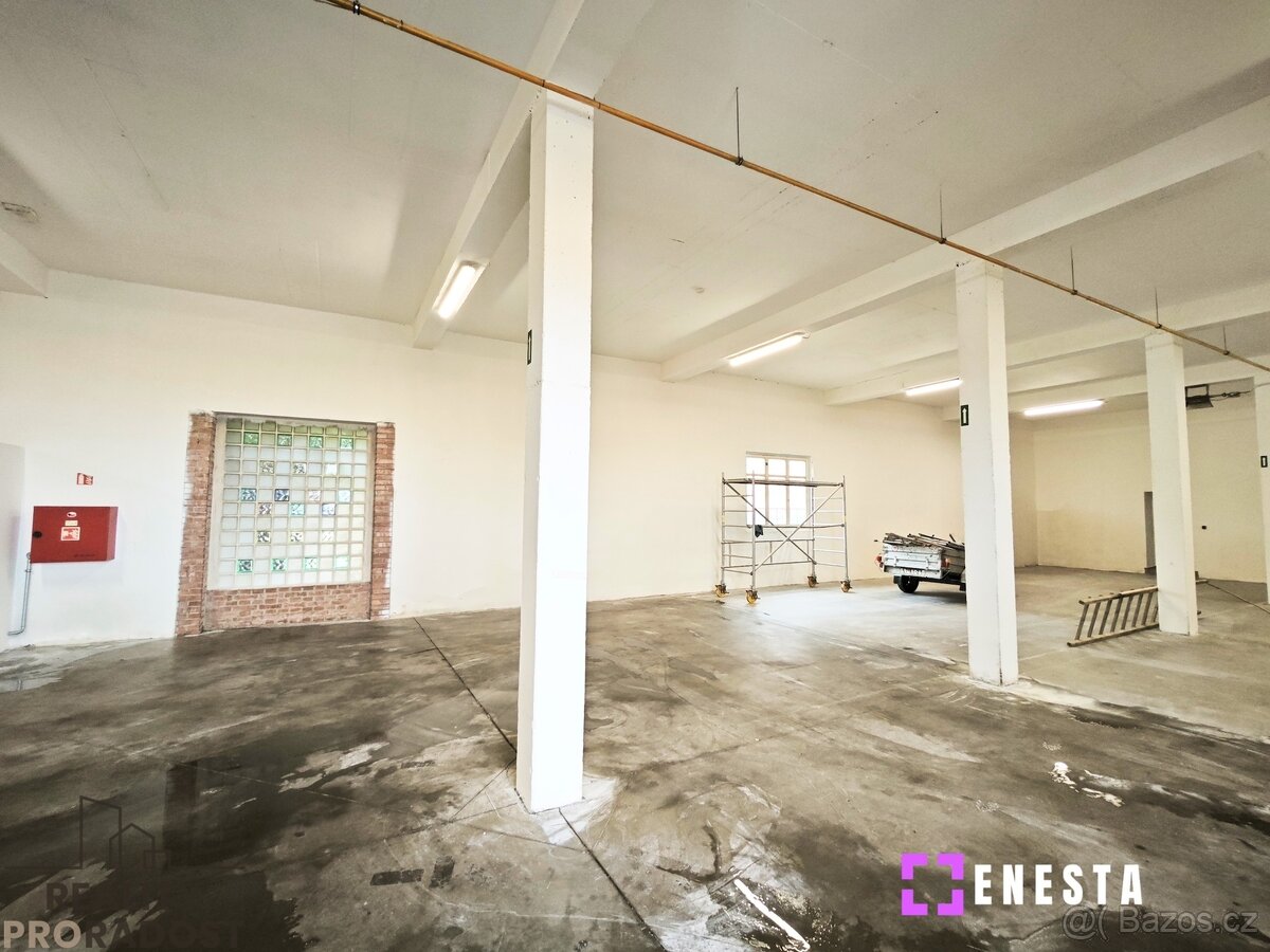 Variabilní skladové prostory v obci Tursko - 3