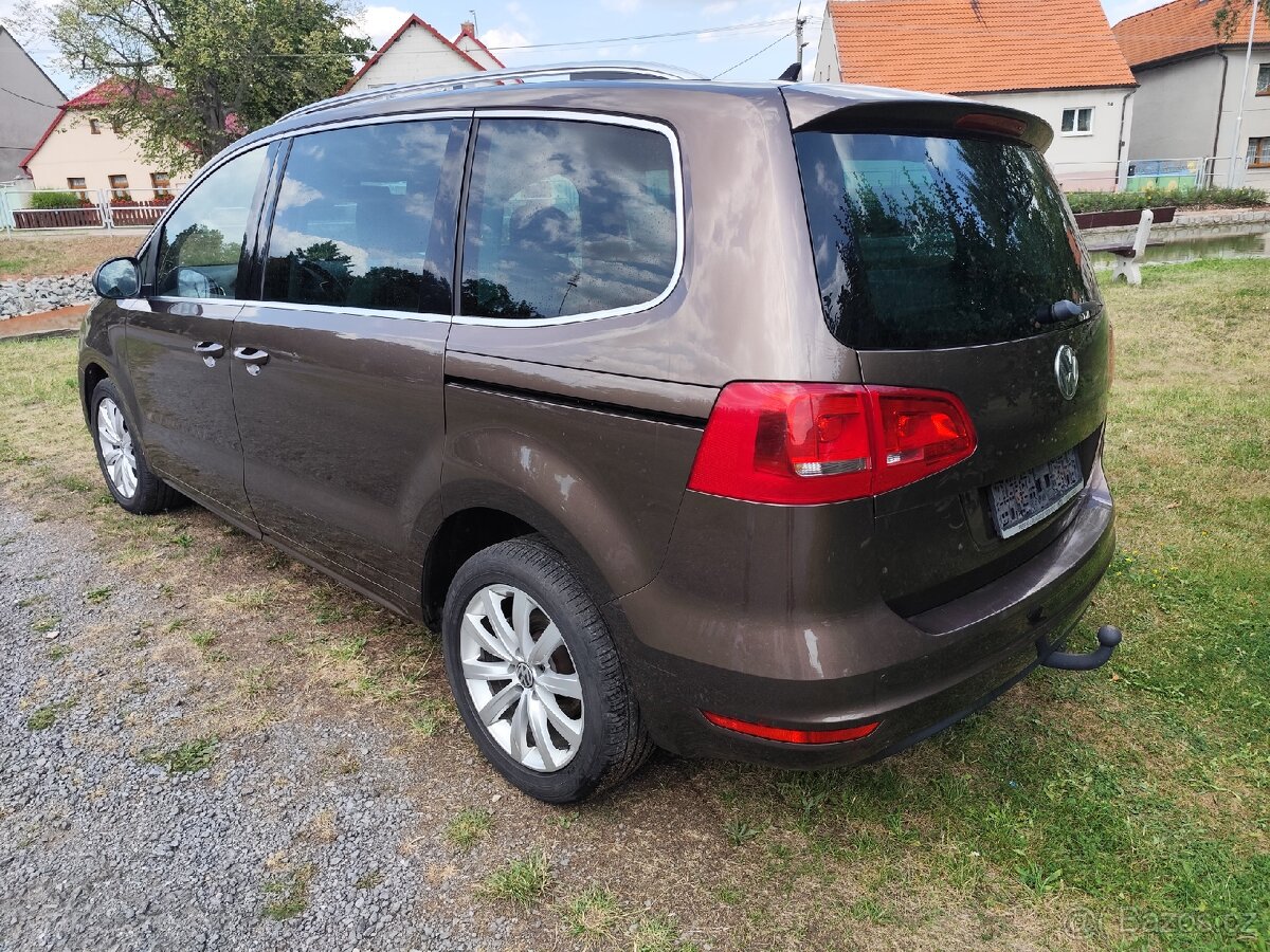 VW Sharan 1.4tsi ,velká výbava - 3