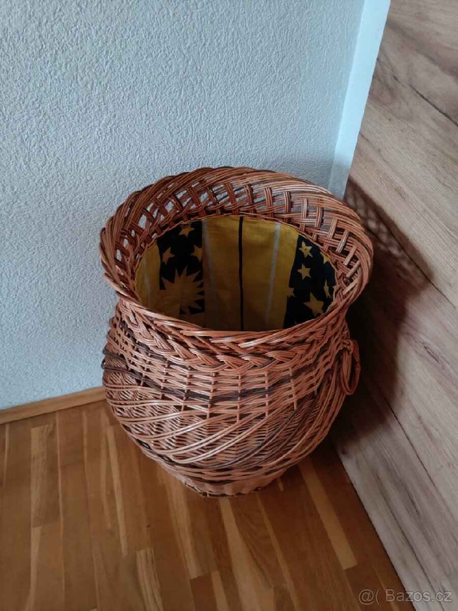 Proutěný prádelní koš / velký květináč - 3