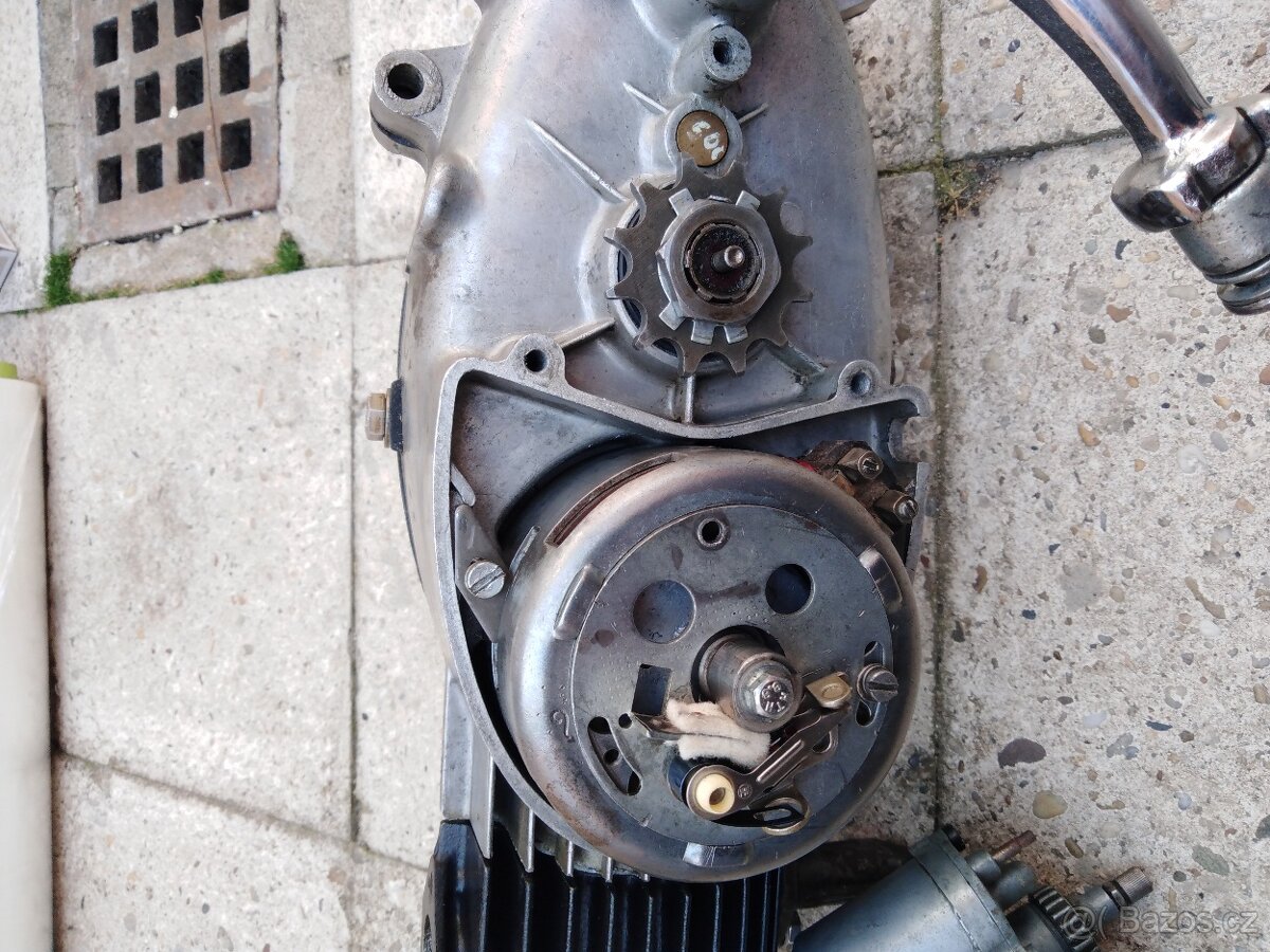 Jawa 555 pionýr - 3