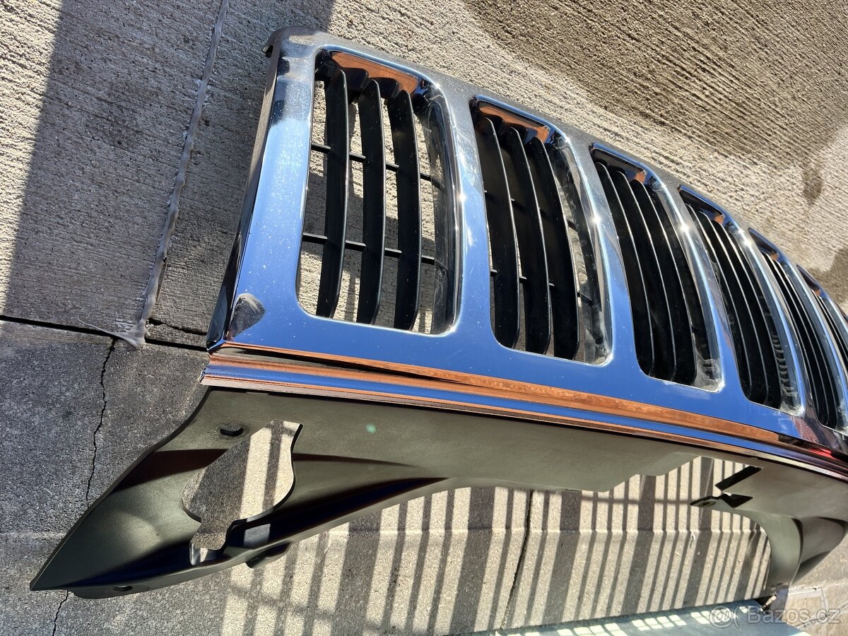 JEEP GRAND CHEROKEE WK Maska - 3