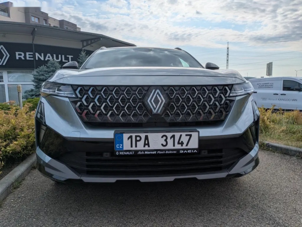 Renault Espace, iconic fullhybrid ETech 5 míst - 3