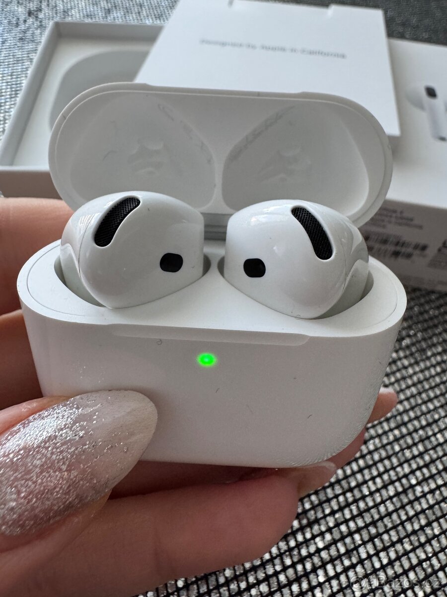 Apple airpods 4 - 3