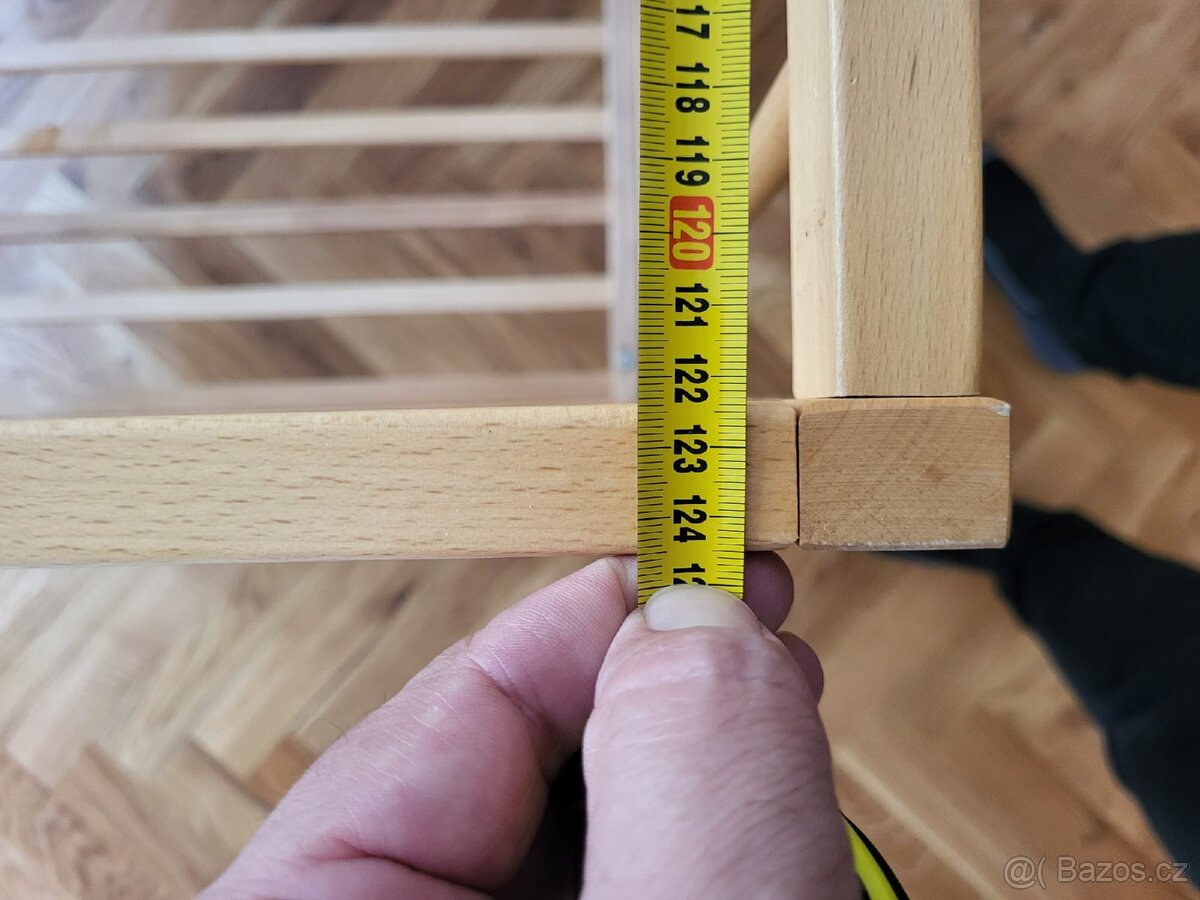 Dětská postýlka s matrací, kapsářem a mantinelem - 3