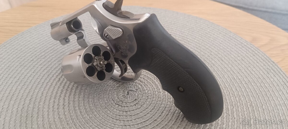 Revolver SW - 3