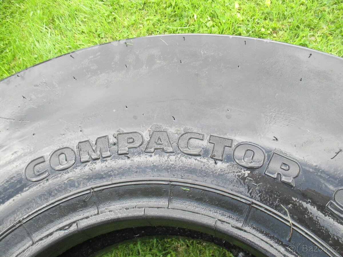 Pneu na silníční válec-gumáč GRW 16 - 3